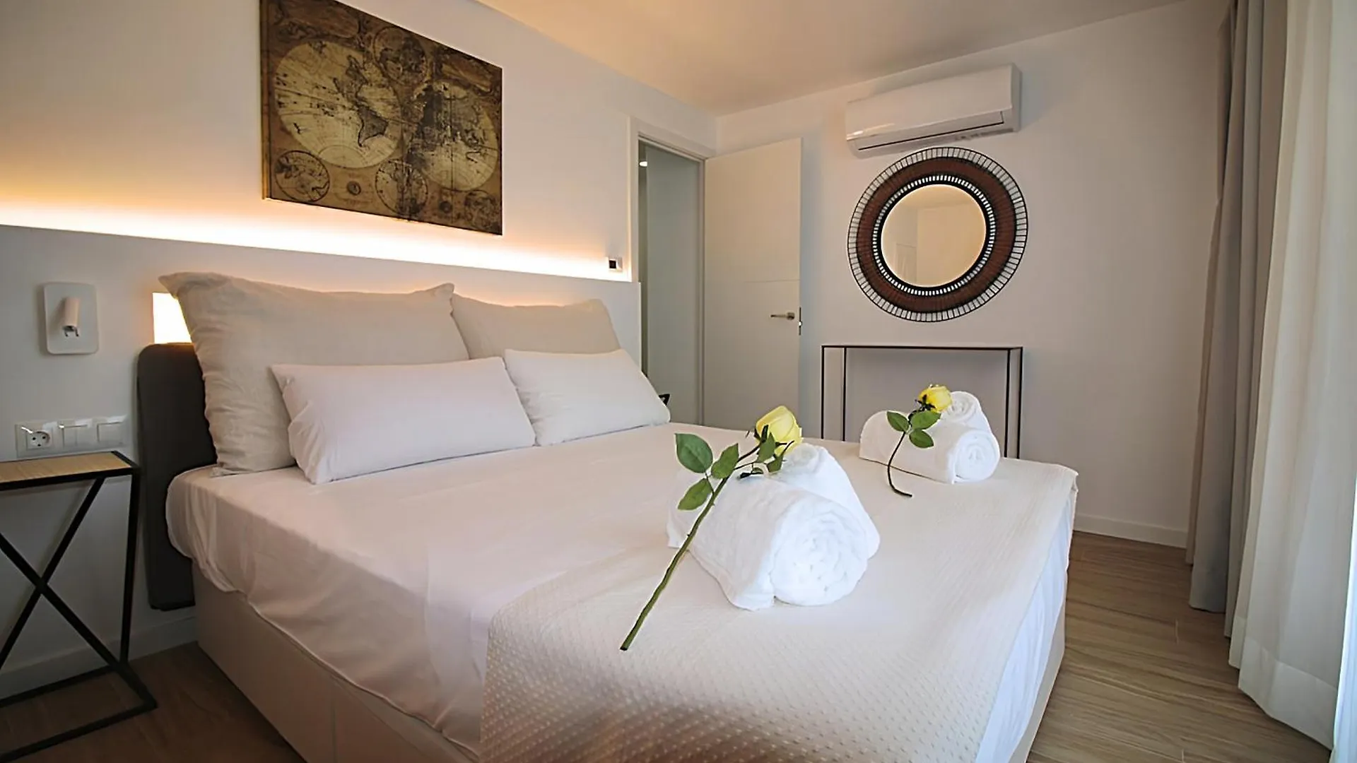 Incredible Penthouse With Jacuzzi In The Center, Unique In The Area Apartment Barcelona